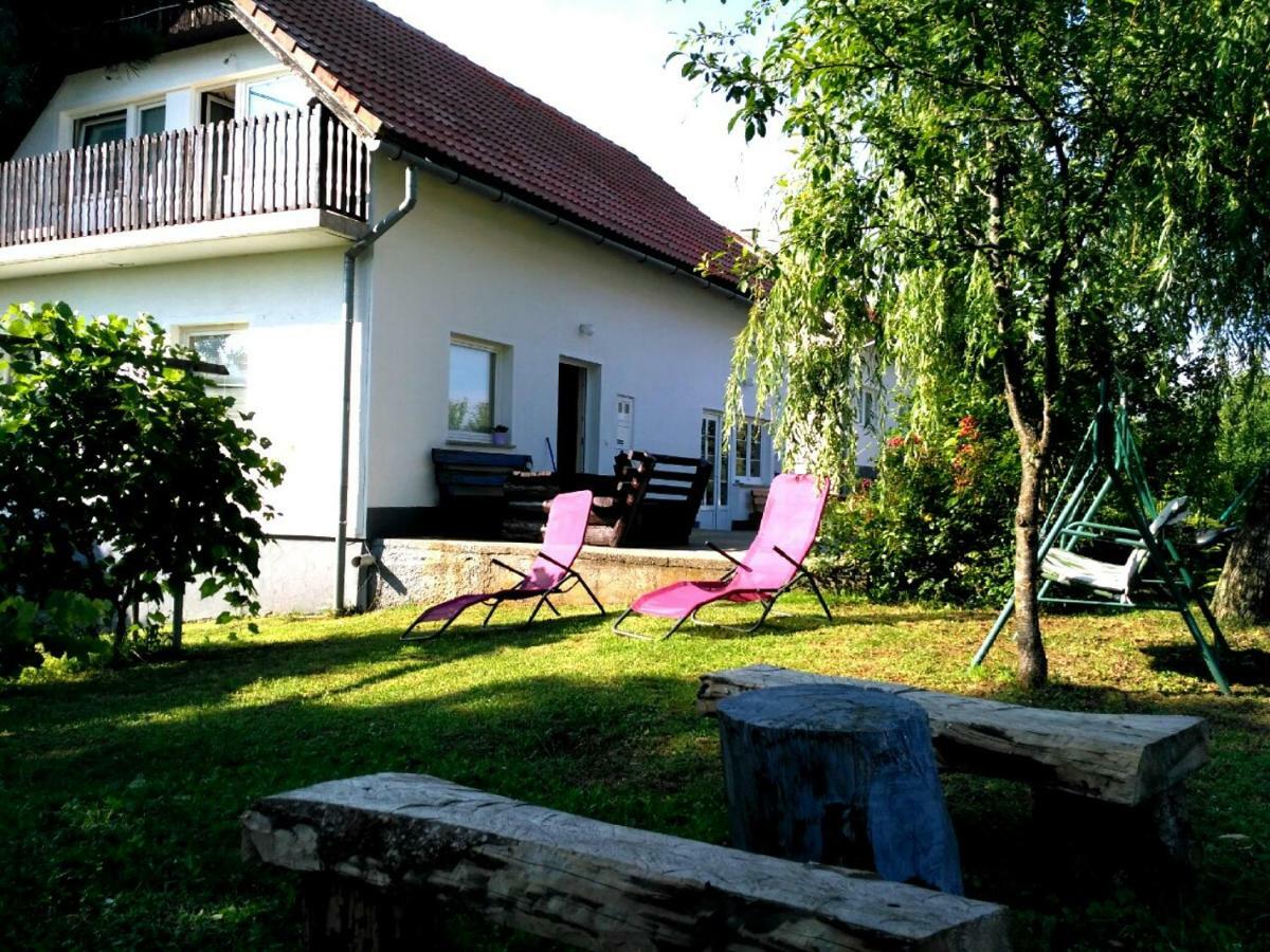 Guest House First Stop Rakovica Extérieur photo